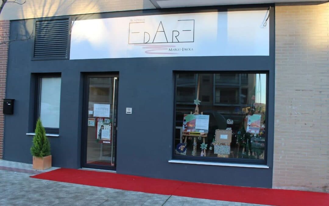 Edare